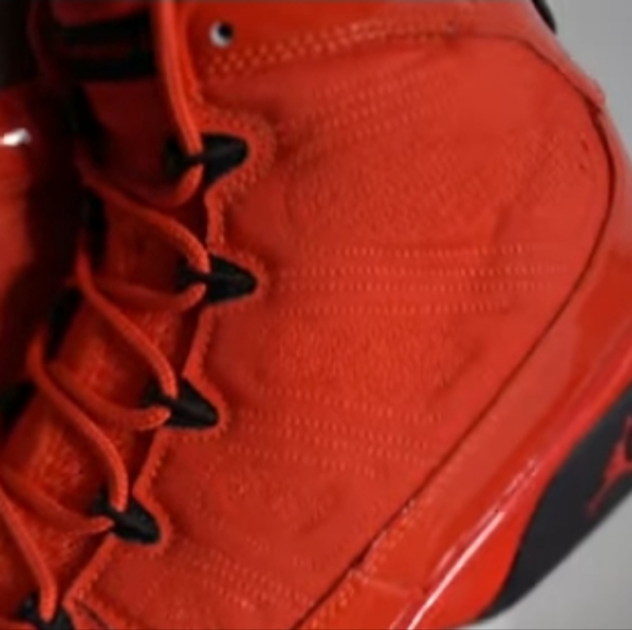 Air Jordan 9 Chile Red CT8019-600 - Picture 4 of 7